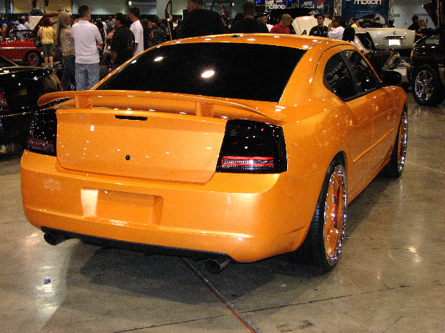 DUB-Custom-Auto-Show-Miami-Beach-FL-2007-221