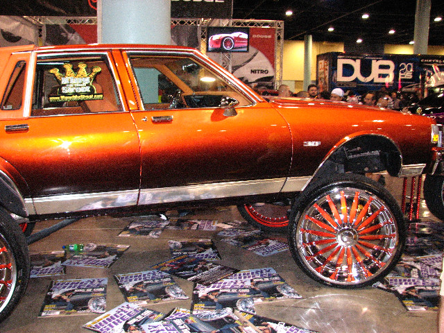 DUB-Custom-Auto-Show-Miami-Beach-FL-2007-230