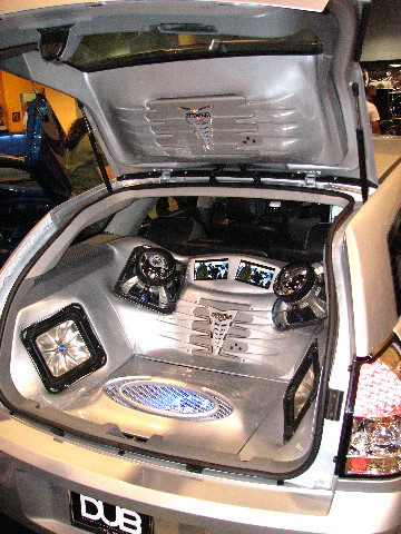 DUB-Custom-Auto-Show-Miami-Beach-FL-2007-235