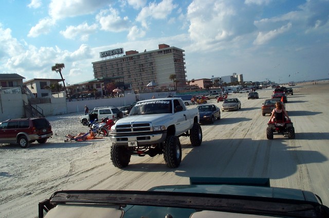 Daytona-Bike-Week-Photos-10