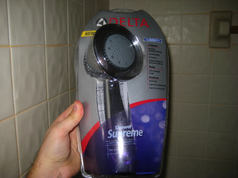 Delta-Supreme-Massaging-Shower-Head-Install-Guide-002