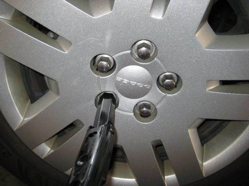 Dodge-Avenger-12V-Automotive-Battery-Replacement-Guide-004