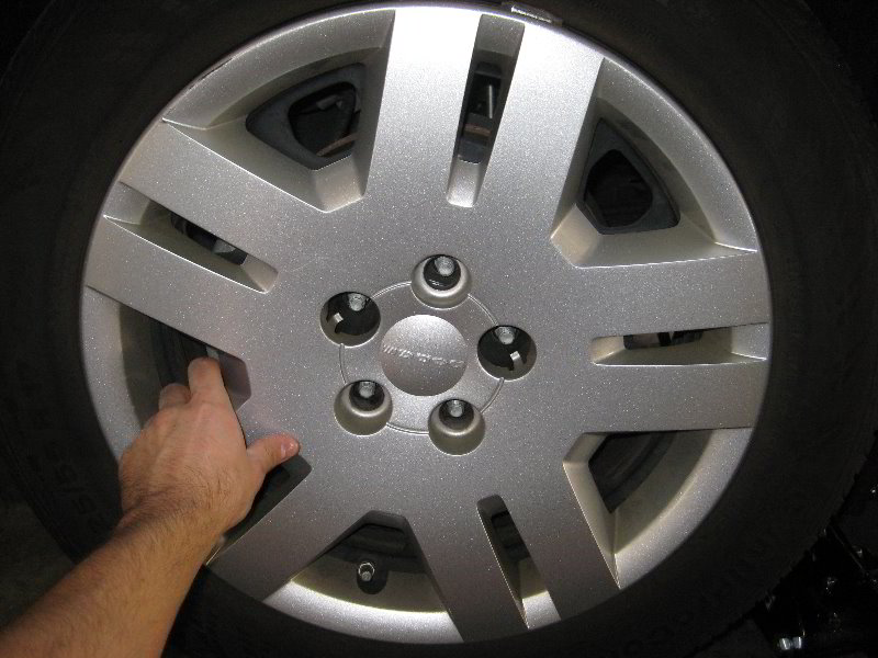 Dodge-Avenger-12V-Automotive-Battery-Replacement-Guide-006