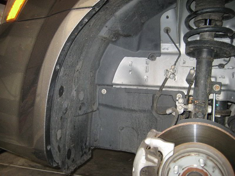 Dodge-Avenger-12V-Automotive-Battery-Replacement-Guide-057