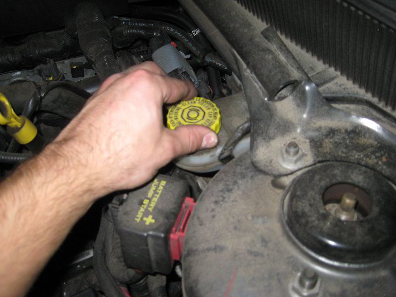 Dodge-Avenger-Front-Brake-Pads-Replacement-Guide-023