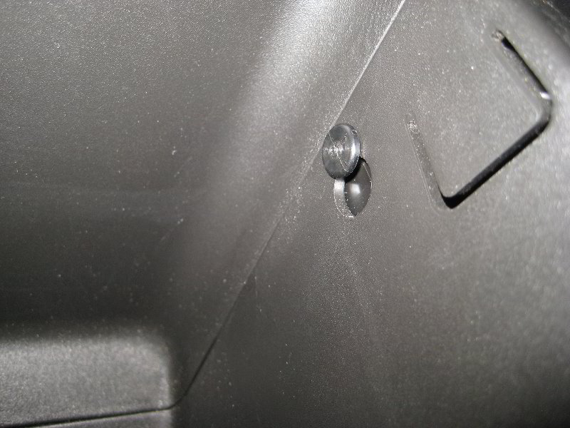 Dodge-Avenger-HVAC-Cabin-Air-Filter-Replacement-Guide-024