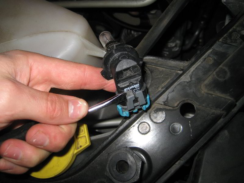 DodgeAvengerHeadlightBulbsReplacementGuide006