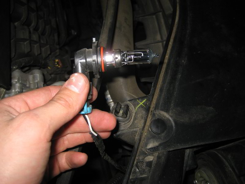 Dodge-Avenger-Headlight-Bulbs-Replacement-Guide-016