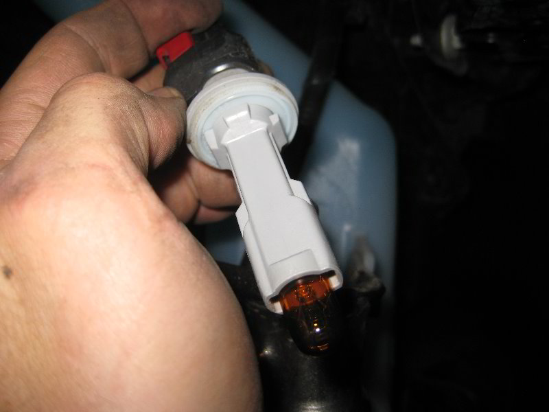 Dodge-Avenger-Headlight-Bulbs-Replacement-Guide-036