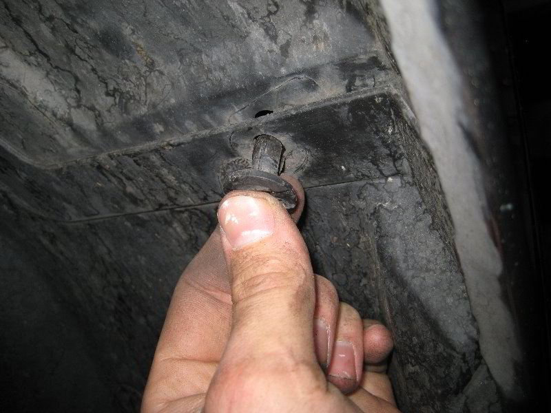 Dodge-Avenger-Headlight-Bulbs-Replacement-Guide-040