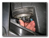 Dodge-Avenger-Headlight-Bulbs-Replacement-Guide-015