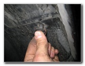 Dodge-Avenger-Headlight-Bulbs-Replacement-Guide-040