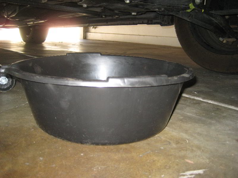 Dodge-Avenger-I4-Engine-Oil-Change-Guide-009