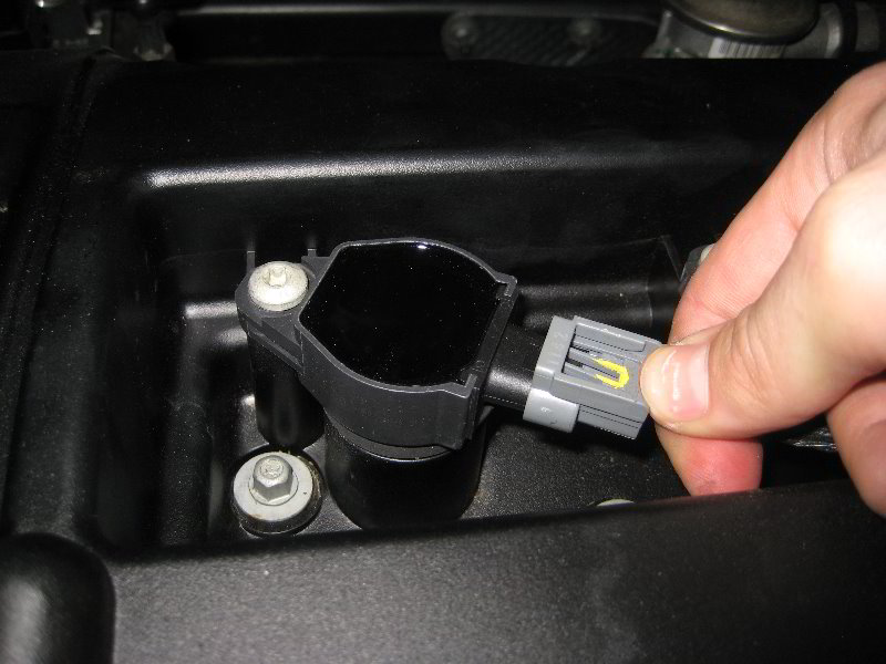 DodgeAvengerI4EngineSparkPlugsReplacementGuide005