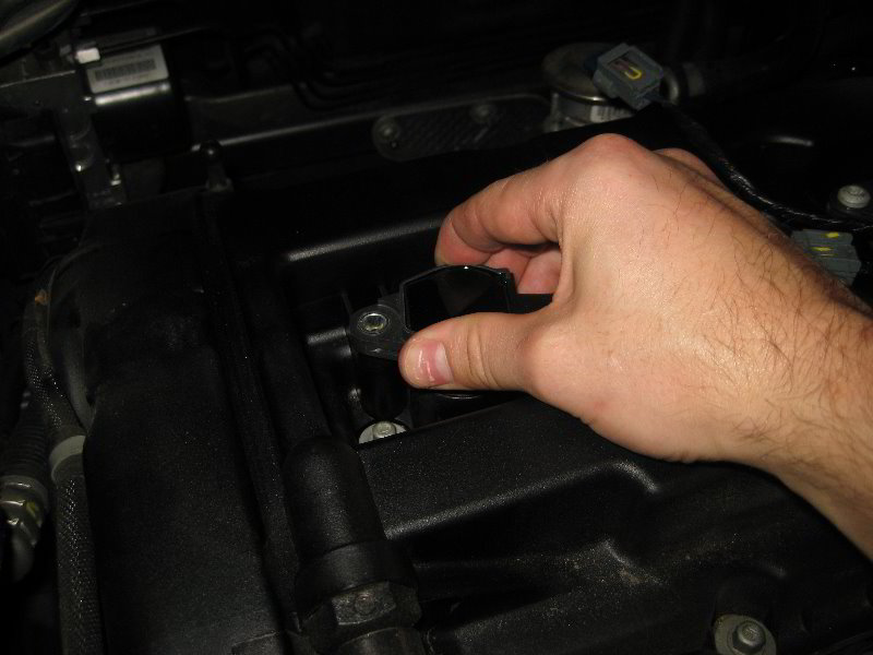 DodgeAvengerI4EngineSparkPlugsReplacementGuide009