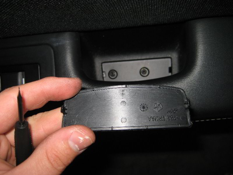 Dodge-Avenger-Interior-Door-Panel-Removal-Guide-007