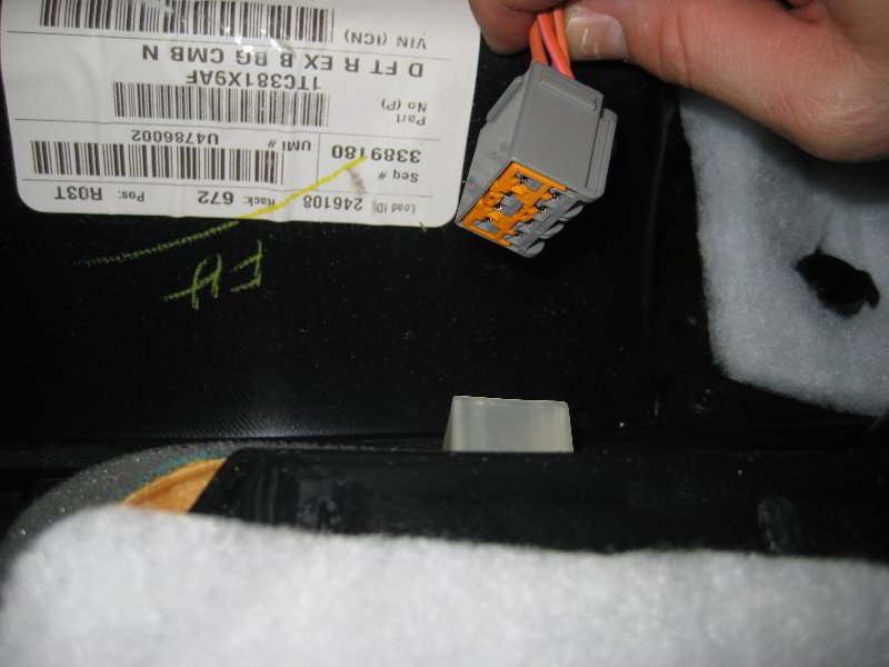 Dodge-Avenger-Interior-Door-Panel-Removal-Guide-027