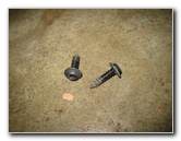 Dodge-Avenger-License-Plate-Light-Bulb-Replacement-Guide-005