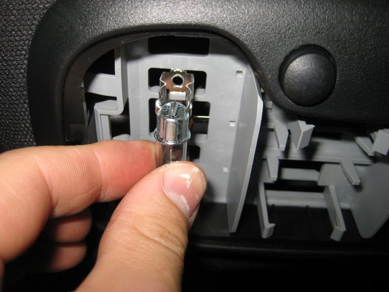 Dodge-Avenger-Map-Light-Bulbs-Replacement-Guide-008