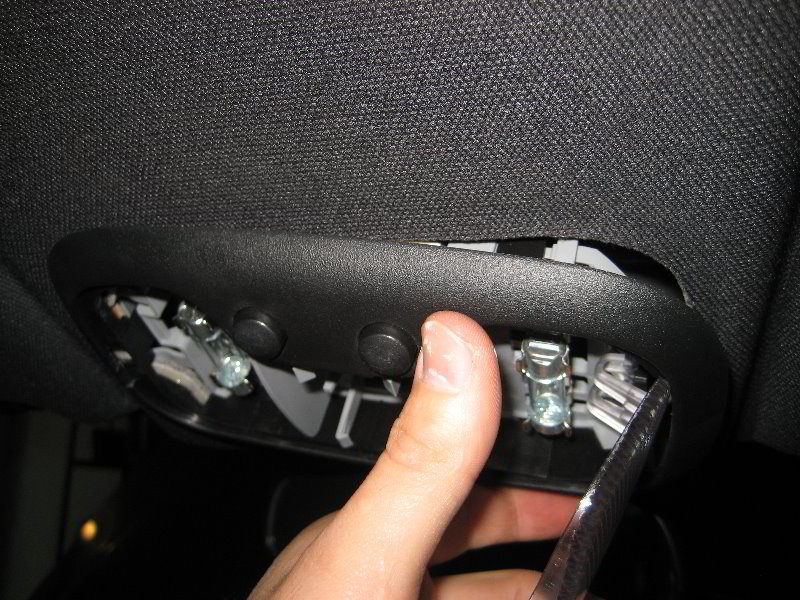 Dodge-Avenger-Map-Light-Bulbs-Replacement-Guide-009