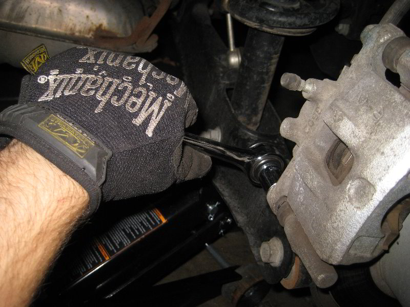 Dodge-Avenger-Rear-Disc-Brake-Pads-Replacement-Guide-027