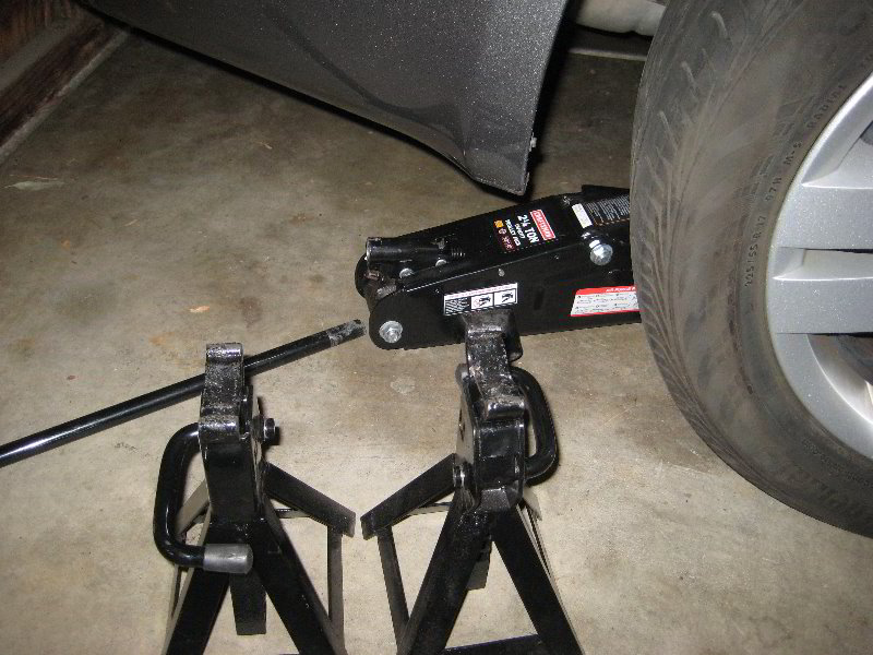 Dodge-Avenger-Rear-Disc-Brake-Pads-Replacement-Guide-034