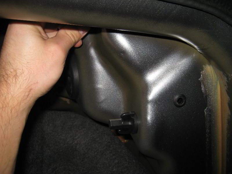 DodgeAvengerReverseTailLightBulbReplacementGuide007