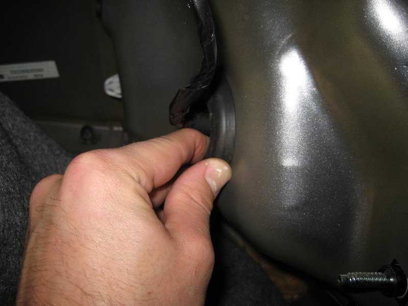 Dodge-Avenger-Reverse-Tail-Light-Bulb-Replacement-Guide-010