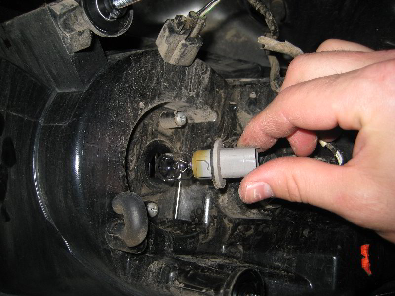 Dodge-Avenger-Reverse-Tail-Light-Bulb-Replacement-Guide-016