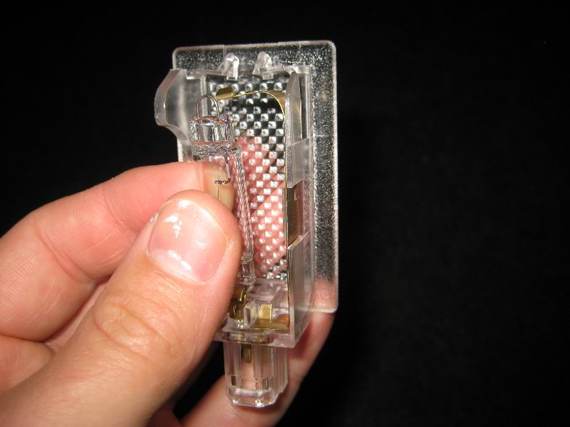 Dodge-Avenger-Trunk-Light-Bulb-Replacement-Guide-008