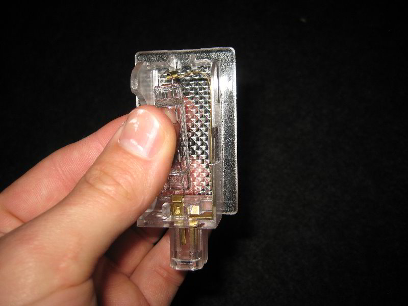 Dodge-Avenger-Trunk-Light-Bulb-Replacement-Guide-011