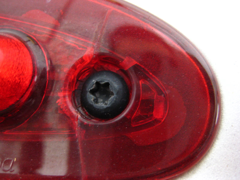 Dodge-Caravan-Third-Brake-Light-Replacement-Guide-006