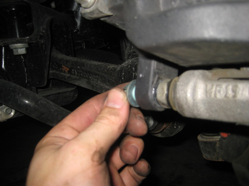 Dodge-Challenger-Front-Disc-Brake-Pads-Replacement-Guide-032