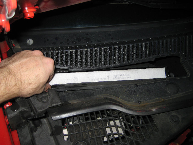Dodge-Charger-Cabin-Air-Filter-Cleaning-Replacement-Guide-006