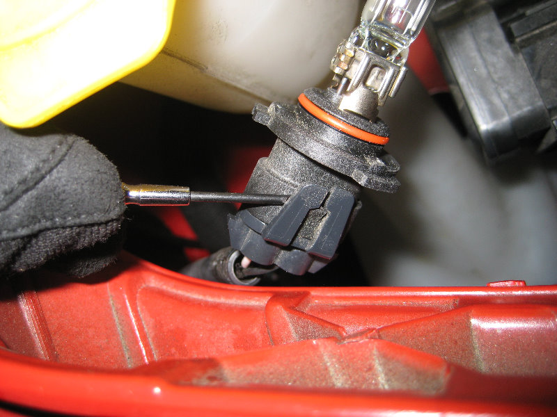 Dodge-Charger-Headlight-Bulbs-Replacement-Guide-016