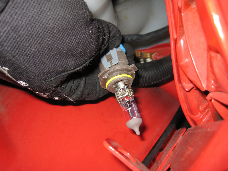 Dodge-Charger-Headlight-Bulbs-Replacement-Guide-026