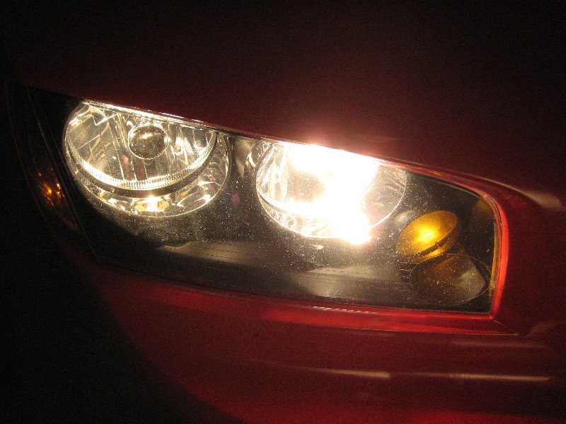 Dodge-Charger-Headlight-Bulbs-Replacement-Guide-039