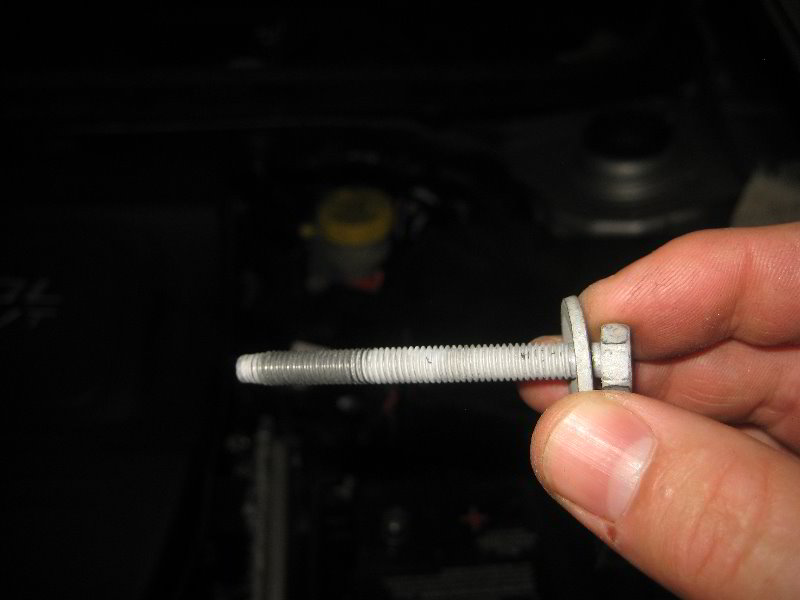 Dodge-Dart-12V-Car-Battery-Replacement-Guide-013