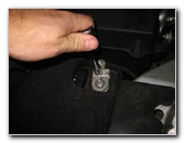 Dodge-Dart-12V-Car-Battery-Replacement-Guide-002