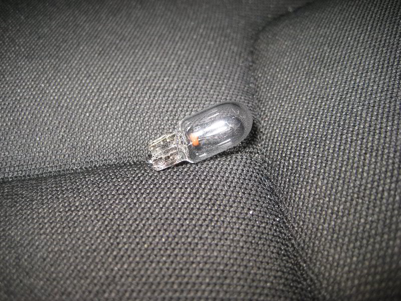 Dodge-Dart-Dome-Light-Bulbs-Replacement-Guide-012