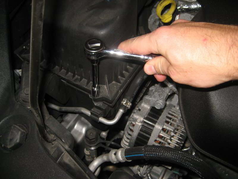 Dodge-Dart-Tigershark-Engine-Air-Filter-Replacement-Guide-004