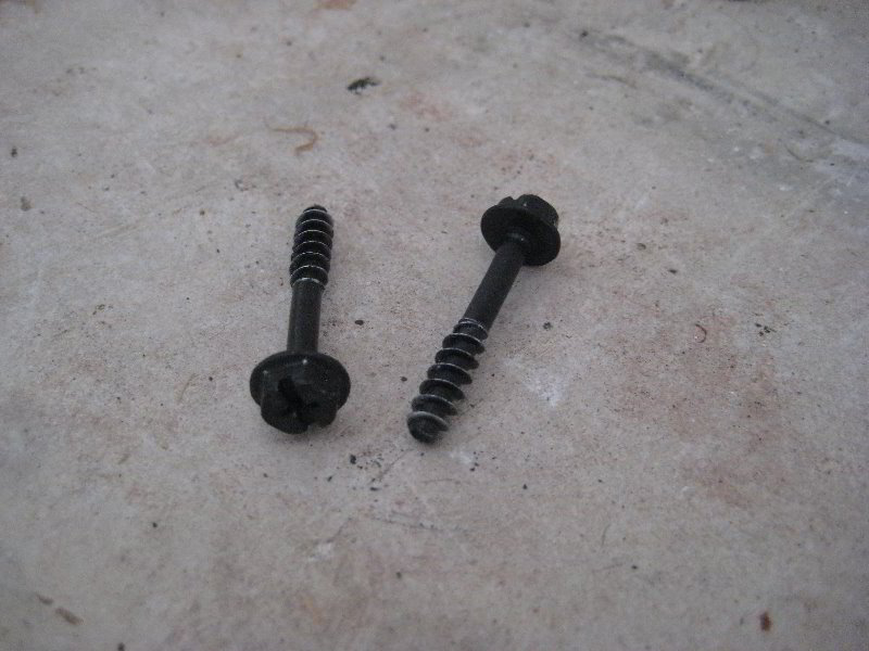 Dodge-Dart-Tigershark-Engine-Air-Filter-Replacement-Guide-008