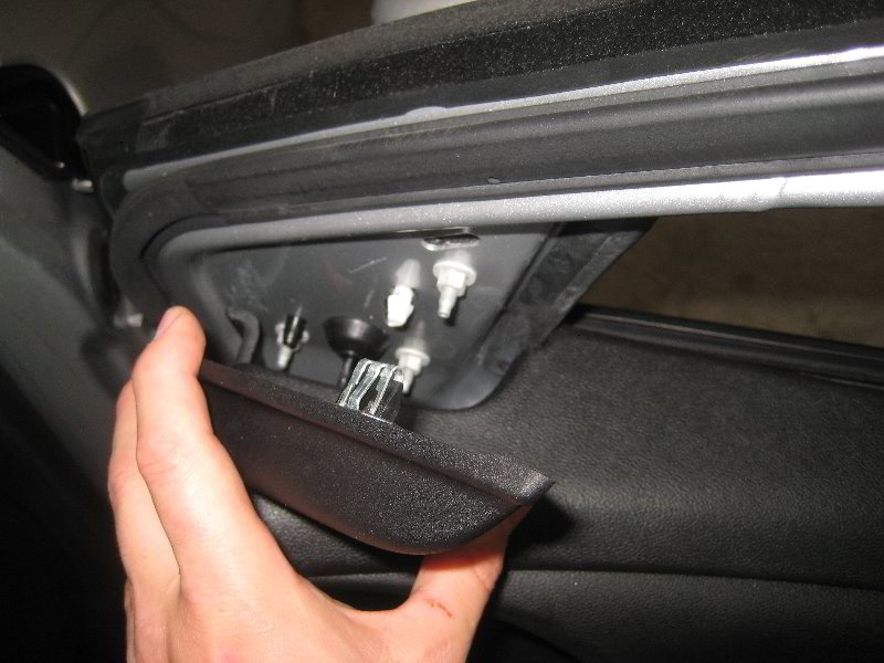 Dodge-Dart-Interior-Door-Panel-Removal-Guide-037