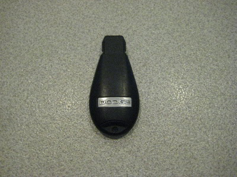 DodgeDartKeyFobBatteryReplacementGuide002