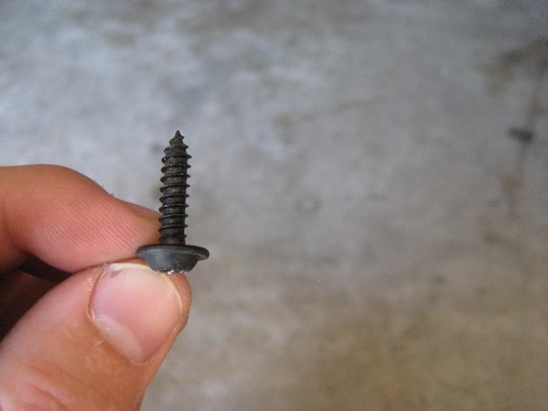 Dodge-Dart-License-Plate-Light-Bulb-Replacement-Guide-004