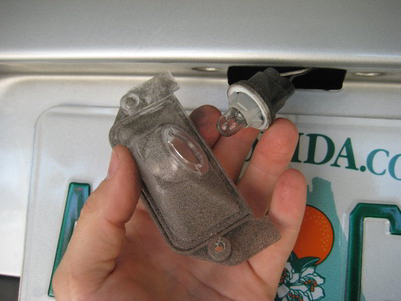 Dodge-Dart-License-Plate-Light-Bulb-Replacement-Guide-010