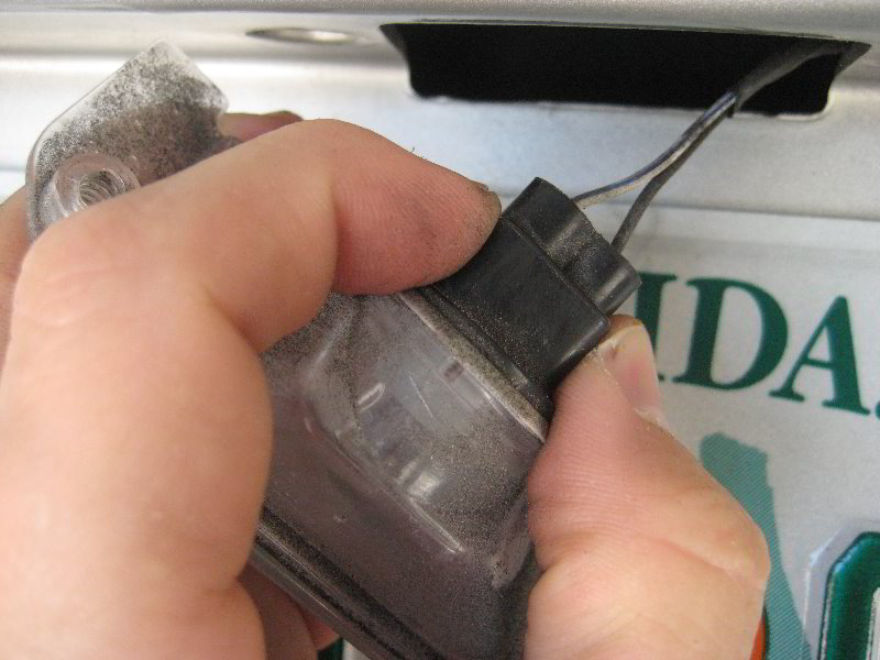 Dodge-Dart-License-Plate-Light-Bulb-Replacement-Guide-014