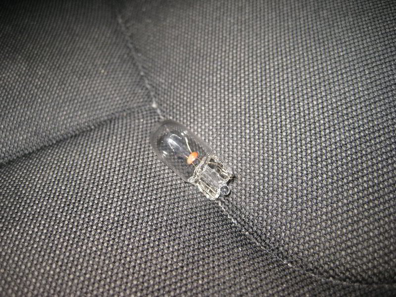 Dodge-Dart-Map-Light-Bulbs-Replacement-Guide-010