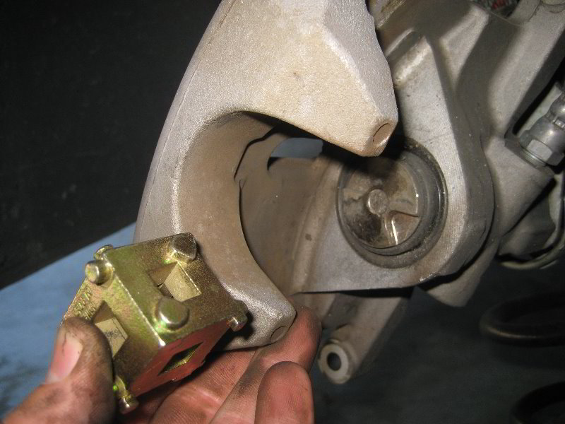 Dodge-Dart-Rear-Disc-Brake-Pads-Replacement-Guide-023