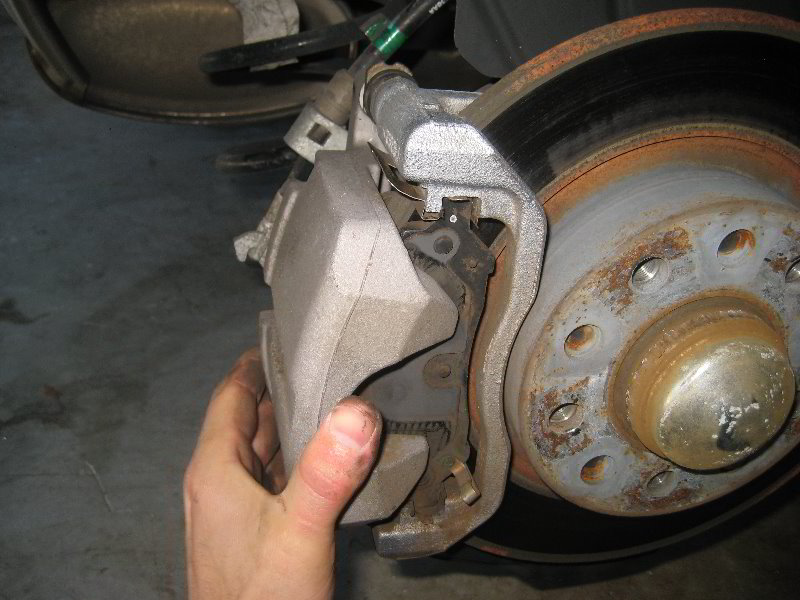 Dodge-Dart-Rear-Disc-Brake-Pads-Replacement-Guide-032